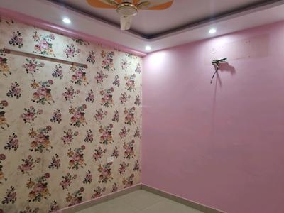 Bedroom Image of 1000 Sq.ft 3 BHK Builder Floor for sale in Mahavir Enclave New Delhi for Rs. 9000000
