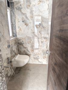Bathroom Image of 675 Sq.ft 1 BHK Apartment / Flat for rent in Parth Lakeview, Dighe Thane for Rs. 35000
