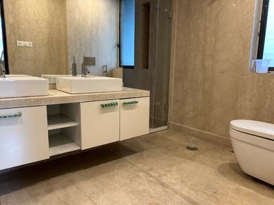 Bathroom Image of 3700 Sq.ft 4 BHK Apartment / Flat for sale in Godrej Platinum, Alipore Kolkata for Rs. 80000000