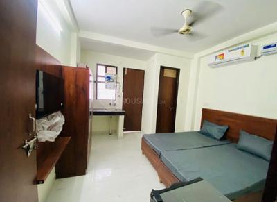 Bedroom Image of 320 Sq.ft 1 RK Builder Floor for rent in Vipul World, Sector 48 Gurgaon for Rs. 20000