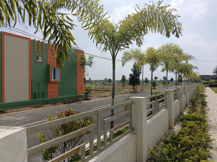 Grande Meadows Main Image 1