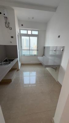 Kitchen Image of 930 Sq.ft 2 BHK Apartment / Flat for rent in Monte South, Byculla Mumbai for Rs. 140001