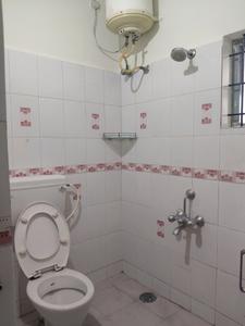 Common Bathroom Image of 600 Sq.ft 1 BHK Apartment / Flat for rent in New Tippasandra Bengaluru for Rs. 27000