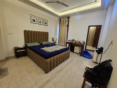 Bedroom Image of 1800 Sq.ft 3 BHK Builder Floor for rent in Safdarjung Enclave New Delhi for Rs. 130000