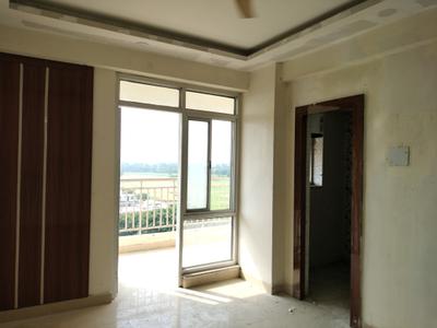 Bedroom Image of 2200 Sq.ft 3 BHK Apartment / Flat for rent in Vikram Golf View Condos by Vikram Properties And Builder, Sector 19 Dwarka New Delhi for Rs. 73000