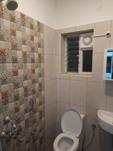 Bathroom Image of 1100 Sq.ft 2 BHK Apartment / Flat for rent in Sulur Coimbatore for Rs. 16000