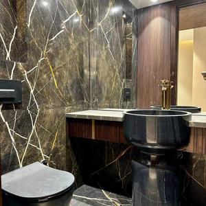 Bathroom Image of 2700 Sq.ft 4 BHK Builder Floor for sale in Greater Kailash I New Delhi for Rs. 93000000