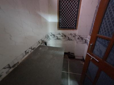 Bathroom Image of 500 Sq.ft 1 BHK Independent House for rent in Hiran Magri Udaipur for Rs. 8000