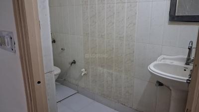 Bathroom Image of 525 Sq.ft 2 BHK Builder Floor for sale in Matiala New Delhi for Rs. 2500000