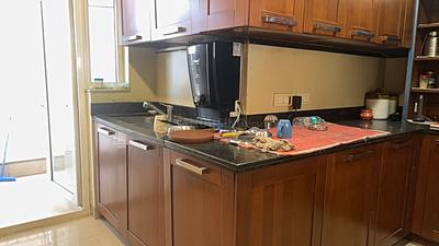 Kitchen Image of 2460 Sq.ft 3 BHK Apartment / Flat for sale in Central Park Resorts, Sector 48 Gurgaon for Rs. 72500000