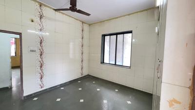 Living Room Image of 750 Sq.ft 1 BHK Apartment / Flat for rent in Hemoo Kalani Society, Pimpri Pune for Rs. 17500