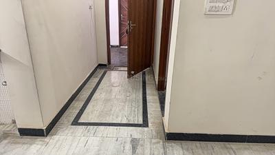 Bedroom Image of 1250 Sq.ft 2 BHK Builder Floor for rent in Indira Nagar Lucknow for Rs. 20000