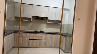 Kitchen Image of 1666 Sq.ft 3.5 BHK Builder Floor for rent in Smartworld Orchard, Sector 61 Gurgaon for Rs. 60000
