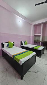 Bedroom Image of Shyam Vandana Boys PG  in Sector 19, Noida