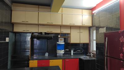 Kitchen Image of 1300 Sq.ft 3 BHK Apartment / Flat for rent in Patuli Kolkata for Rs. 32000