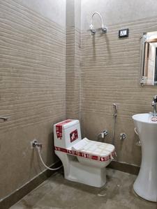 Common Bathroom Image of 800 Sq.ft 3 BHK Apartment / Flat for sale in Dwarka Mor New Delhi for Rs. 5300000