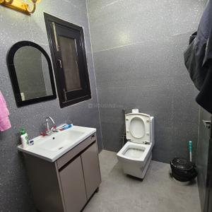Bathroom Image of 2000 Sq.ft 3 BHK Builder Floor for rent in Lajpat Nagar New Delhi for Rs. 120000