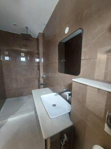 Bathroom Image of 5500 Sq.ft 8 BHK Villa for sale in Sector 15A Noida for Rs. 129500000