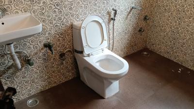 Image of 1400 Sq.ft 3 BHK Apartment / Flat for rent in CGHS Harsukh Apartments, Sector 7 Dwarka, New Delhi for Rs. 42000
