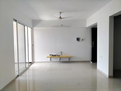 Living Room Image of 989 Sq.ft 2 BHK Apartment / Flat for rent in Kohinoor Shangrila Phase 2, Chinchwad Pune for Rs. 32000