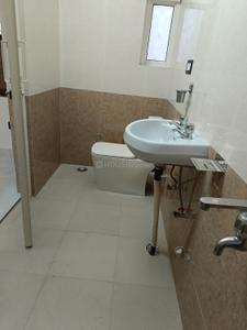 Image of 1100 Sq.ft 2 BHK Apartment / Flat for sale in Karishma Apartment, Patparganj, New Delhi for Rs. 17000000