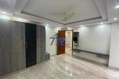 Bedroom Image of 3240 Sq.ft 4 BHK Builder Floor for sale in DLF Phase 1 Gurgaon for Rs. 55000000