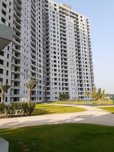 Image of 1850 Sq.ft 3 BHK Apartment / Flat for sale in Omaxe The Lake, New Chandigarh, Chandigarh for Rs. 17000000
