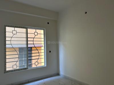 Bedroom Image of 734 Sq.ft 2 BHK Apartment / Flat for sale in Chinar Park Kolkata for Rs. 4000000