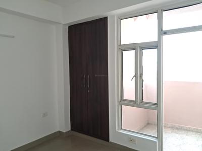 Bedroom Image of 1295 Sq.ft 3 BHK Apartment / Flat for sale in Supertech Cape Town, Sector 74 Noida for Rs. 14000000