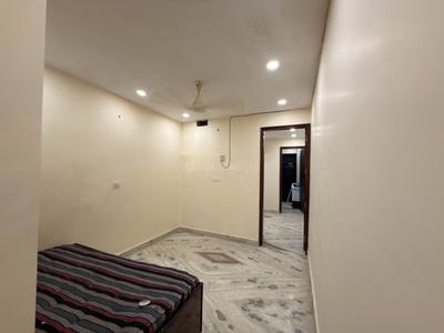 Bedroom Image of 800 Sq.ft 2 BHK Builder Floor for rent in Patel Nagar New Delhi for Rs. 28000