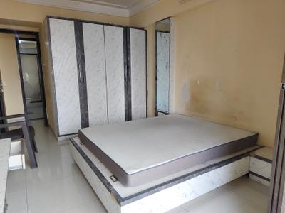 Bedroom Image of 2650 Sq.ft 4 BHK Apartment / Flat for rent in Platinum The Springs, Kalamboli Navi Mumbai for Rs. 65000