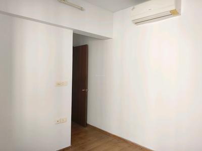 Bedroom Image of 909 Sq.ft 2 BHK Apartment / Flat for sale in Lodha Lakeshore Greens by Lodha Group, Palava Phase 2 Thane for Rs. 4800000