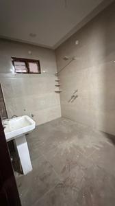 Bathroom Image of 3000 Sq.ft 3 BHK Builder Floor for rent in Ganaur Sonipat for Rs. 30000