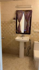 Bathroom Image of 900 Sq.ft 2 BHK Apartment / Flat for sale in SKA Metro Ville, Eta II Greater Noida for Rs. 10000000