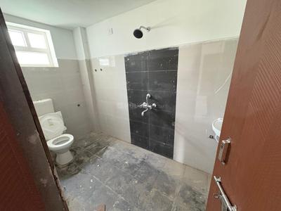 Bathroom Image of 1550 Sq.ft 3 BHK Apartment / Flat for rent in Argora Ranchi for Rs. 15999