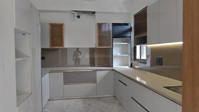 Kitchen Image of 2700 Sq.ft 4 BHK Builder Floor for sale in Paschim Vihar New Delhi for Rs. 47500000