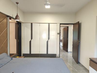 Bedroom Image of 1550 Sq.ft 3 BHK Apartment / Flat for sale in Lokhandwala Complex, Andheri West Mumbai for Rs. 58000000