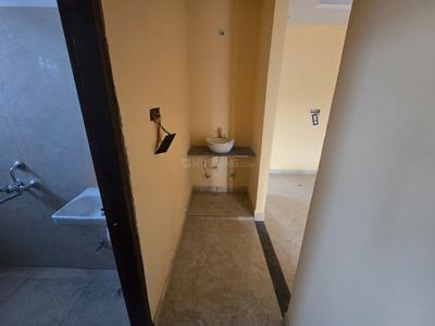 Bathroom Image of 3000 Sq.ft 2 BHK Apartment / Flat for rent in Bawadiya Kalan Bhopal for Rs. 17000
