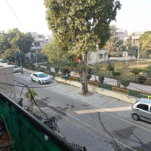 Balcony Image of 1200 Sq.ft 6 BHK Independent House for sale in Rishi Nagar Ludhiana for Rs. 18000000