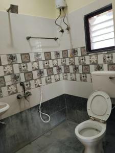 Image of 1000 Sq.ft 2 BHK Apartment / Flat for rent in Peelamedu, Coimbatore for Rs. 20000