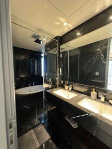 Bathroom Image of 1900 Sq.ft 4 BHK Apartment / Flat for sale in Lodha Park, Lower Parel Mumbai for Rs. 90000000