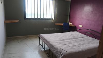 Bedroom Image of 1800 Sq.ft 3.5 BHK Apartment / Flat for sale in Magarpatta Grevillea, Magarpatta City Pune for Rs. 27000000