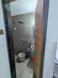 Bathroom Image of 550 Sq.ft 1.5 BHK Apartment / Flat for rent in Lal Gami Jade, Vashi Navi Mumbai for Rs. 50000