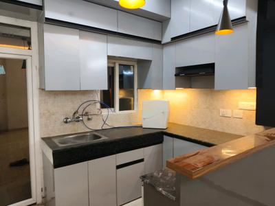 Kitchen Image of 700 Sq.ft 2 BHK Apartment / Flat for sale in Signature Global The Millennia, Sector 37C Gurgaon for Rs. 6750000