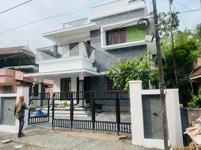 Image of 2000 Sq.ft 4 BHK Independent House for sale in Aluva, Kochi for Rs. 8500000
