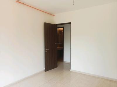 Bedroom Image of 1121 Sq.ft 3 BHK Apartment / Flat for sale in Kalpataru Magnus, Bandra East Mumbai for Rs. 75000000