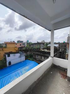Balcony Image of 450 Sq.ft 2 BHK Apartment / Flat for sale in Baguiati Kolkata for Rs. 1400000
