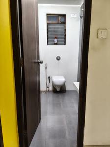 Bathroom Image of 1200 Sq.ft 2 BHK Apartment / Flat for sale in Harmony Signature Towers, Thane West Thane for Rs. 14000000