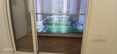 Balcony Image of 700 Sq.ft 2 BHK Apartment / Flat for rent in Dosti Tulip Dosti West County, Thane West Thane for Rs. 30000