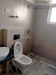 Bathroom Image of 1500 Sq.ft 3 BHK Apartment / Flat for rent in Arsha Sumangalam, Vrindavan Yojana Lucknow for Rs. 22000